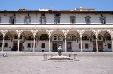 Foundling Hospital designed by Brunelleschi in Piazza SS.Annunziata, Loggiato Servi di Maria, Firenze (Florence), Unesco World Heritage Site, Tuscany, Italy