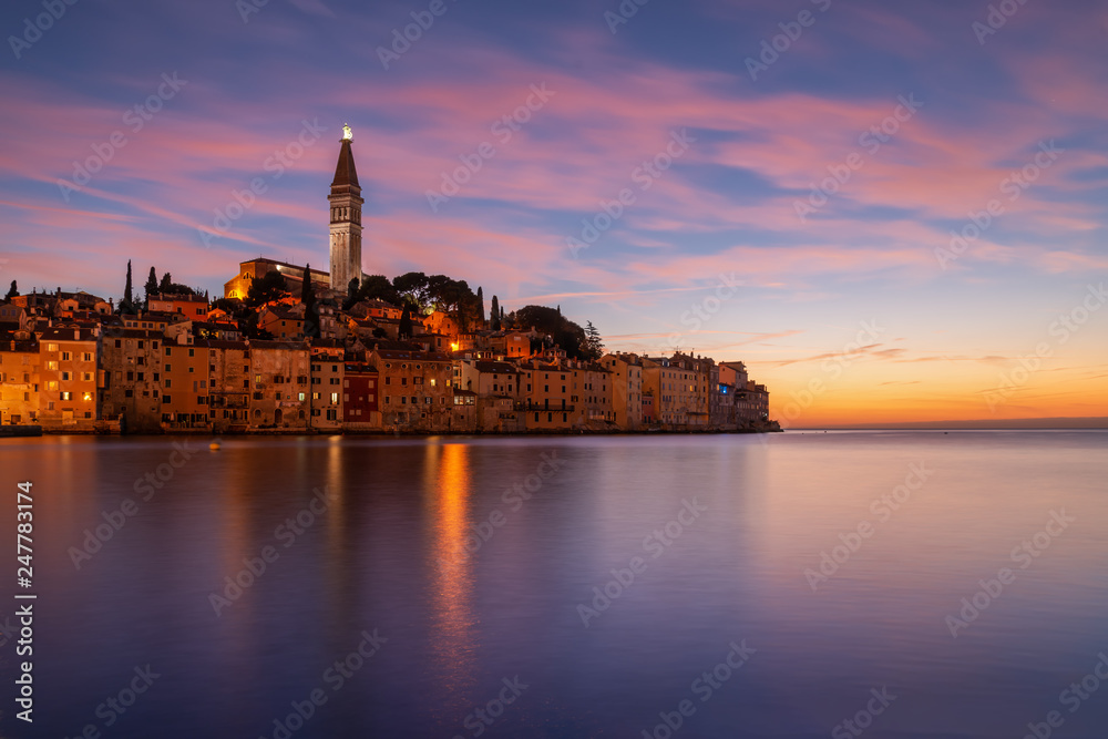 Obraz na płótnie Rovinj is a city in Croatia situated on the north Adriatic Sea Located on the western coast of the Istrian peninsula, w salonie