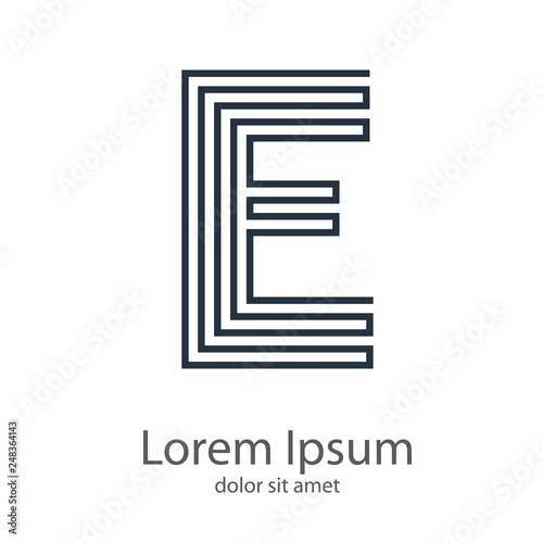 Logotipo Letra E Mayúscula Con Líneas Paralelas Como
