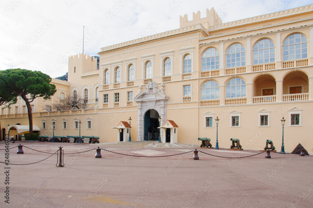 Obraz na płótnie The Prince's palace in Monaco w salonie