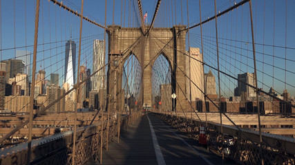  Brooklyn bridge and manhattan high buildings, New York, USA