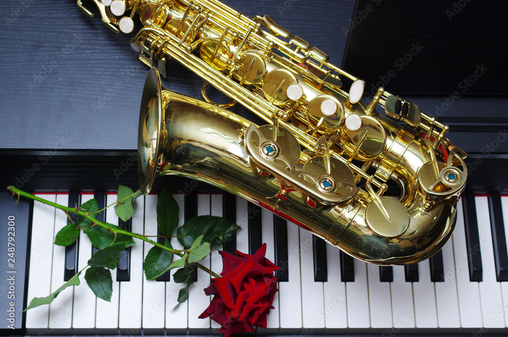 Piano saxophone new arrivals