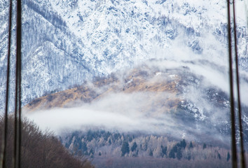 Canvas Print - Nubi sulle montagne