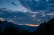 Sonnenuntergang in den Bergen bei Ventimiglia in Ligurien