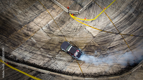 Fotomural Top view Aerial view photo driver drifting car on asphalt track,Car drift