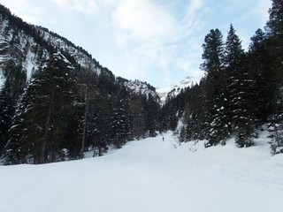 winter skitouring adventure in granastpitzgruppe mountains in austrian alps