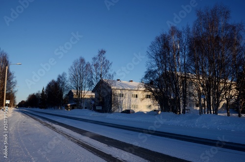 Laponie finlandaise : Route de Kittila à Levi Poster Mural XXL
