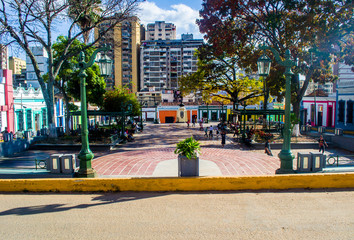  Plaza de La Pastora in Caracas, sunny day, few people, bright colors