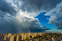 Beautiful View Of Dramatic Dark Stormy Sky. The Rain Is Coming Soon. Pattern Of The Clouds Over City. Very Heavy Rain Sky In Sao Paulo City, Brazil South America. 