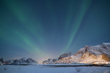 Fototapeta Na sufit - Beautiful northern light display on Lofoten islands in winter