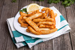 Plato de calamares fritos (rabas) listos para comer
