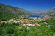 Bucht und Hafen von Kotor in Montenegro
