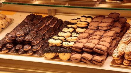 Wall Mural - Cookies in bakery store