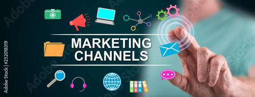 Fotomural Man touching marketing channels concept