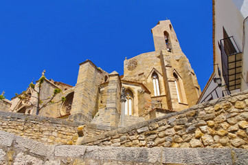 Sticker - Kathedrale Santa Maria La Mayor in der mittelalterlichen Stadt Morella, Castellon in Spanien - cathedral Santa Maria La Mayor in the old medieval town of Morella