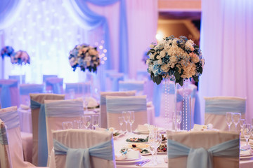 Banquet hall for weddings with decorative elements