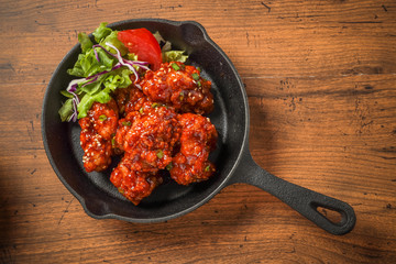 Canvas Print - ヤンニョムチキン Korean spicy chicken  (Yangnyeom Chicken)