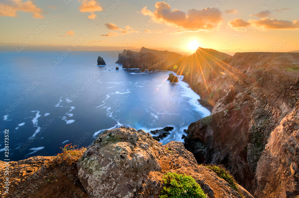 Landscape of Madeira island - Ponta de sao Lourenco - obrazy, fototapety, plakaty 