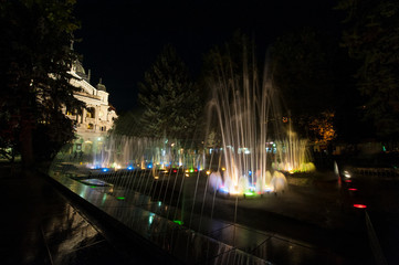Fototapete - Fountain in front of State Theatre, Kosice, Slovakia