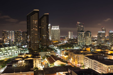  city skyline at night