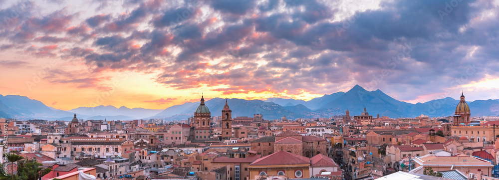 Palermo at sunset, Sicily, Italy - obrazy, fototapety, plakaty 