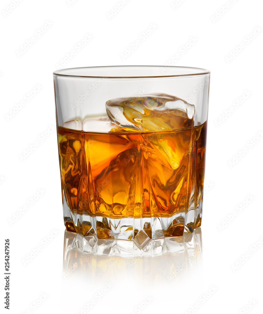 Glass of whiskey with ice - obrazy, fototapety, plakaty 
