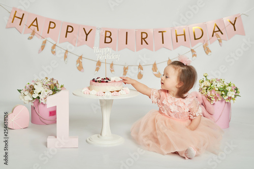 happy birthday for 1 year old baby girl