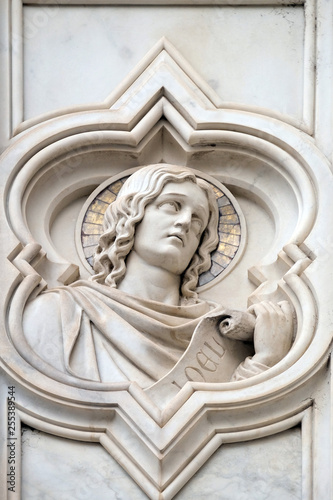 Fotomural Joel prophet, relief on the facade of Basilica of Santa Croce (Basilica of the H