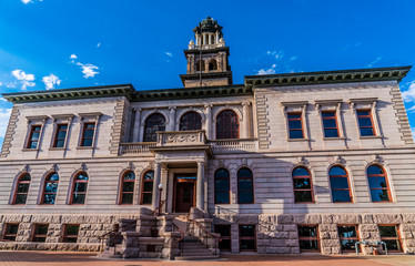 Canvas Print - COLORADO SPRINGS OLD COUNTY COURTHOUSE