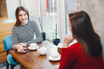 girls with tea