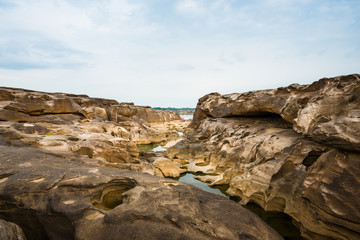 Canvas Print - Natural of Rock Canyon in Mekhong River in Ubon Ratchathani, Thailand