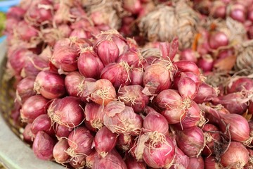 Wall Mural - Shallots at the market