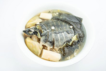 Nutritious And Delicious Yam Glutinous Rice Turtle Soup