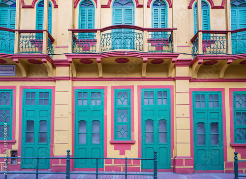Cuadros en Lienzo portuguese colonial architecture in Macau, China