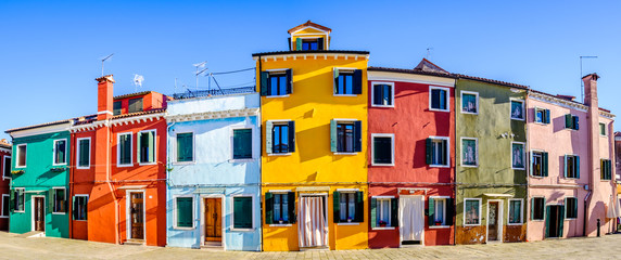 Canvas Print - burano - famous old town - italy