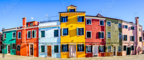 Fotomural burano - famous old town - italy
