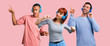 © luismolinero - Group of three friends listening to music with headphones