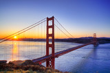 Fototapeta Nowy Jork - Sunrise over the golden gate bridge San Francisco. california usa