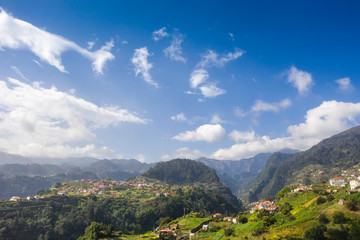 Fototapete - Scenic mountain landscape of Madeira island, Portugal, in summer.