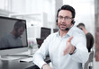 © ASDF - operator call center holding out his hand for a handshake