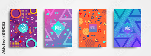Cuadros en Lienzo Set of four trendy memphis style covers backgrounds with geometric shape