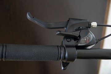 Bicycle brake handle