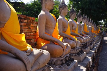 Wall Mural - buddha statue in ayutthaya thailand