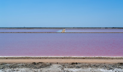 Salin-de-Giraud