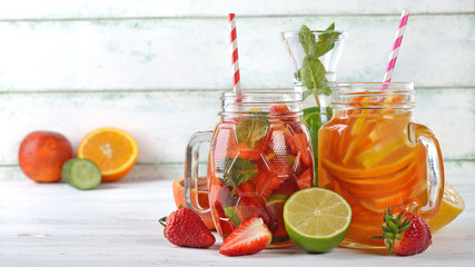 Wall Mural - Infused fruit detox water