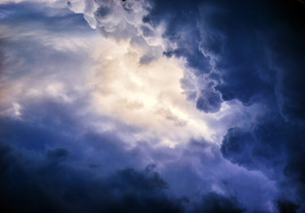 Poster - Artistic Abstract Smooth Colorful Glowing Stormy Artwork As A Unique Background