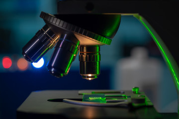 Canvas Print - Scientific microscope in a nanotechnology laboratory