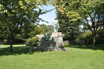 Wall Mural - Monument in a park in Copenhagen, Denmark