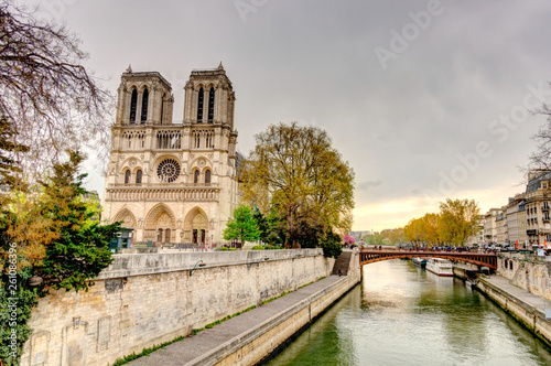 Plakat Paryż, katedra Notre Dame