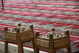 Fototapeta  - muzułmańskie gliniane tabliczki do modlitwy przed wejściem do meczetu
